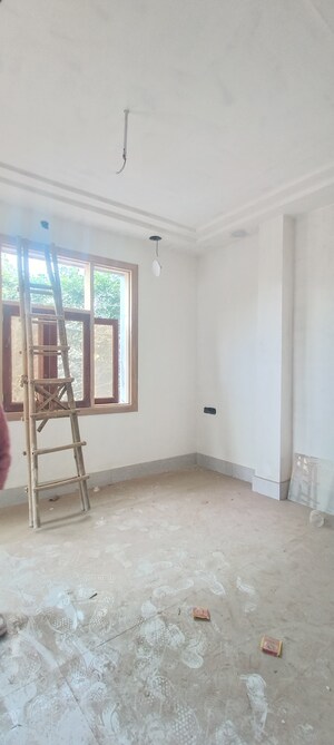 Living Room in 3 BHK Builder Floor at Rohini Sector 25 – for Sale