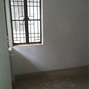 Room in 2 BHK Apartment at Vaidpura – for Sale