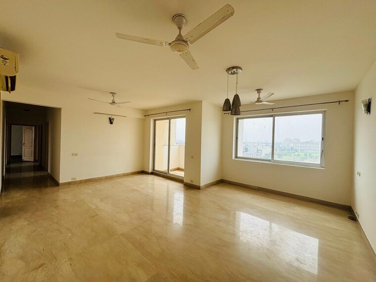 Room, unitech-uniworld-gardens 3 Bedroom 2476 Sq.Ft. Apartment In Sector 47 Gurgaon 9668775