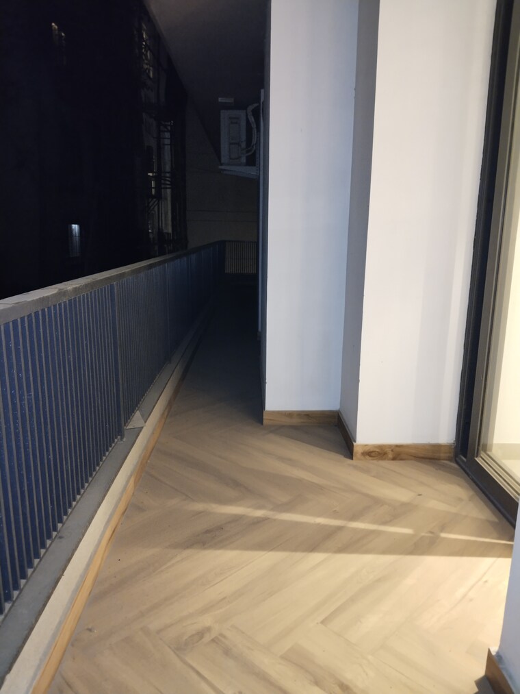 Balcony, safdarjung enclave 5 Bedroom 5000 Sq.Ft. Penthouse In Safdarjung Enclave Delhi 9668759