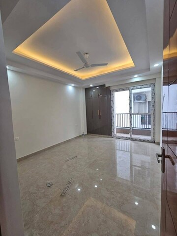 Room in 3 BHK Apartment at Freedom Fighters Enclave – for Rent