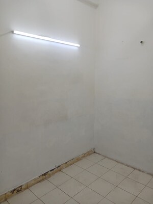 Room in  Office Space at Mulund West – for Rent