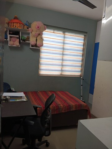 Furnished Amenities in 2 BHK Apartment at Puri Pratham, Sector 84 – for Sale