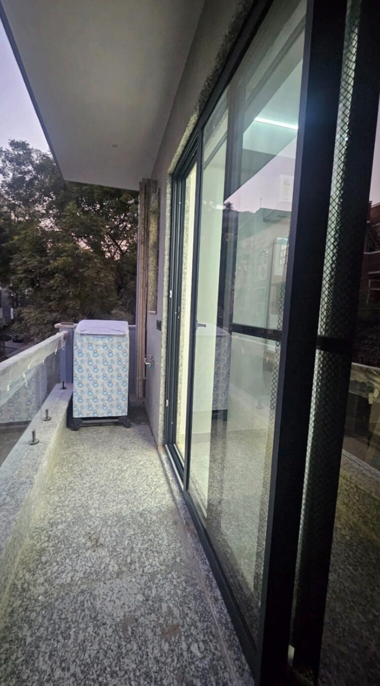 Balcony, sector 40 2 Bedroom 1366 Sq.Ft. Builder Floor In Sector 40 Gurgaon 9668801