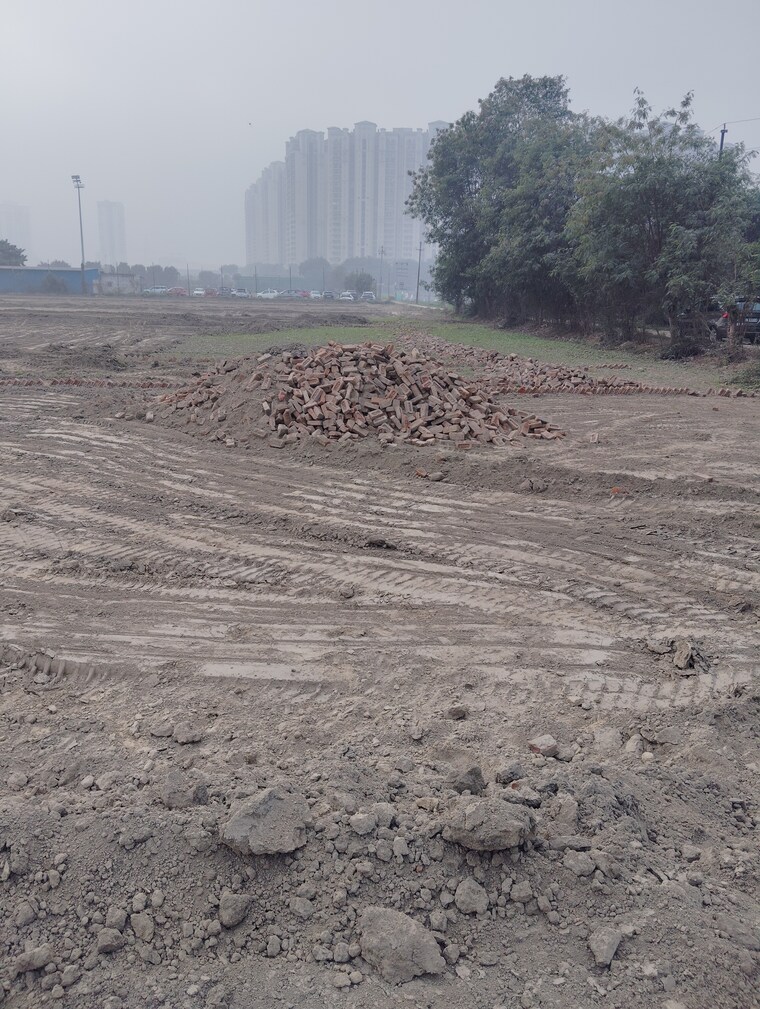 undefined, sector 150  900 Sq.Ft. Plot In Sector 150 Noida 9668804