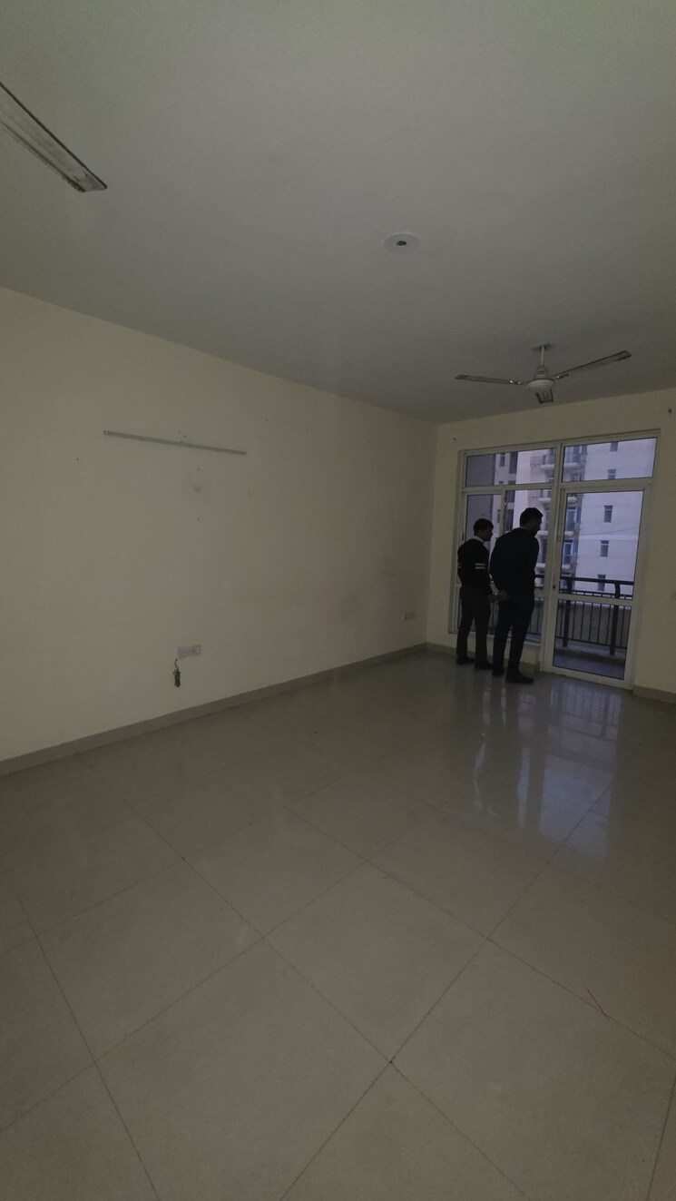 Room, jaypee-greens-pavilion-court 2 Bedroom 1350 Sq.Ft. Apartment In Sector 128 Noida 9668910