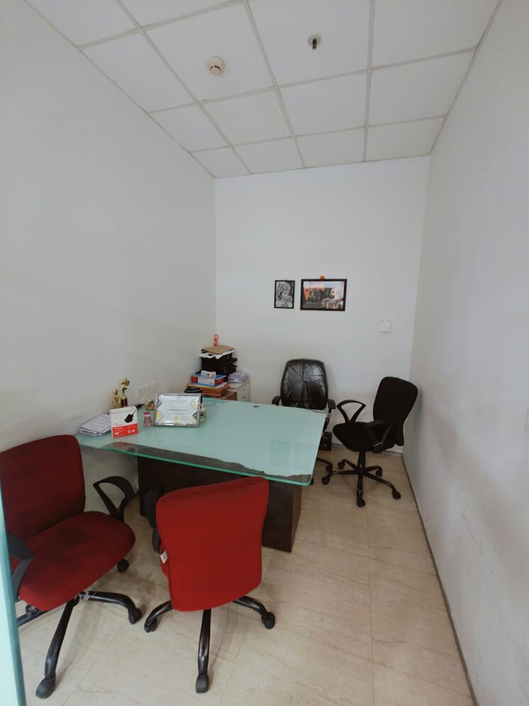 Team Area, neptune-eastern-business-district Commercial Office Space 1500 Sq.Ft. In Bhandup West Mumbai 9668812