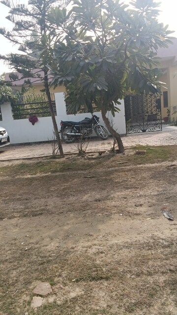  Land – Exterior View View at Knowledge Park 3 Greater Noida - for Sale