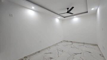 Room in 2 BHK Apartment at Freedom Fighters Enclave – for Rent