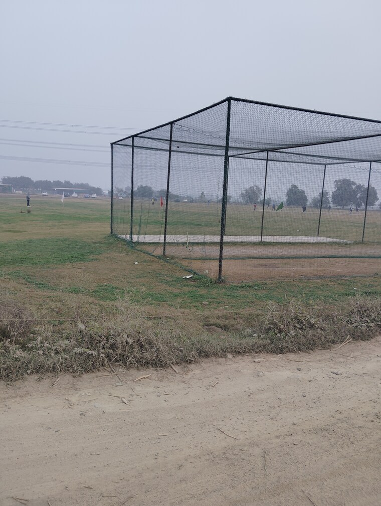 undefined, sector 150  4500 Sq.Ft. Plot In Sector 150 Noida 9668834