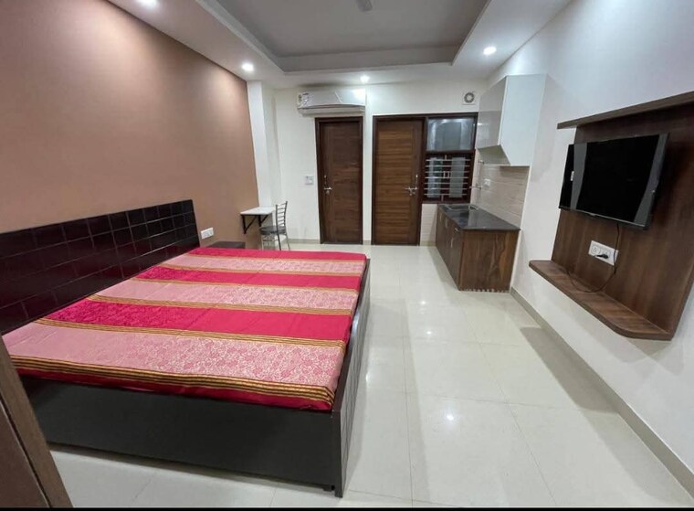 Bedroom, saket 1 RK 300 Sq.Ft. Apartment In Saket Delhi 9668835