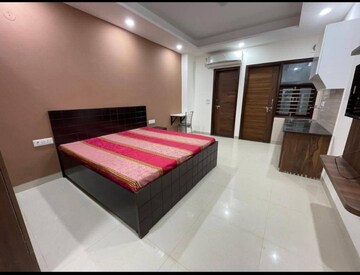 1 RK Apartment For Rent in Saket
