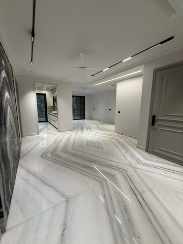 Bedroom in 3 BHK Builder Floor at S S Southend, Sector 49 – for Sale