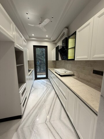 Kitchen in 3 BHK Builder Floor at S S Southend, Sector 49 – for Sale