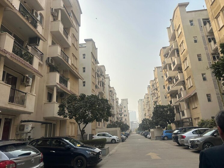 Exterior View, emaar-emerald-floors-premier 3.5 Bedroom 1650 Sq.Ft. Apartment In Sector 65 Gurgaon 9668858