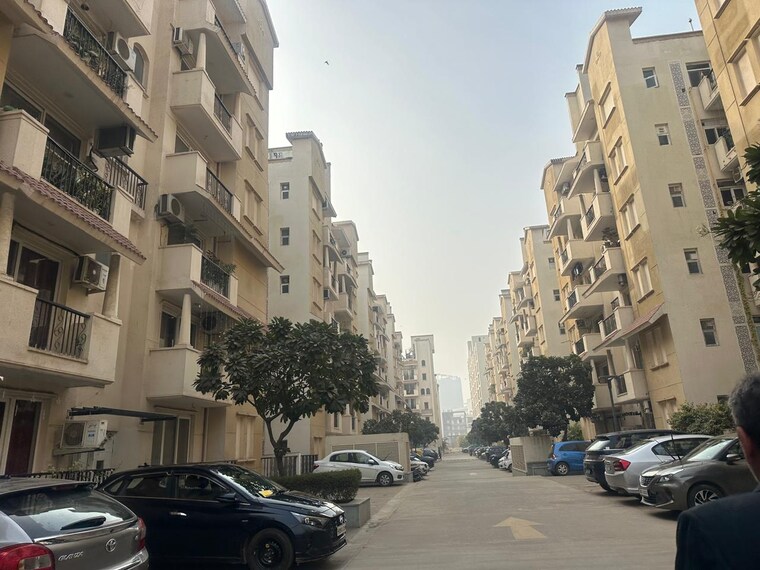 Exterior View, emaar-emerald-floors-premier 3.5 Bedroom 1650 Sq.Ft. Apartment In Sector 65 Gurgaon 9668858