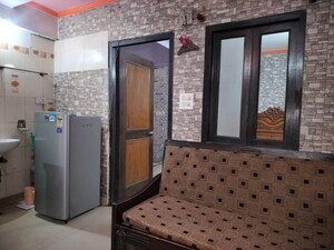 Bedroom in 1 BHK Apartment at Sarita Vihar – for Rent