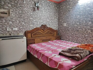 Bedroom in 1 BHK Apartment at Sarita Vihar – for Rent