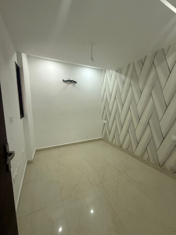 Bathroom in 3 BHK Independent House at Sector 17 – for Sale