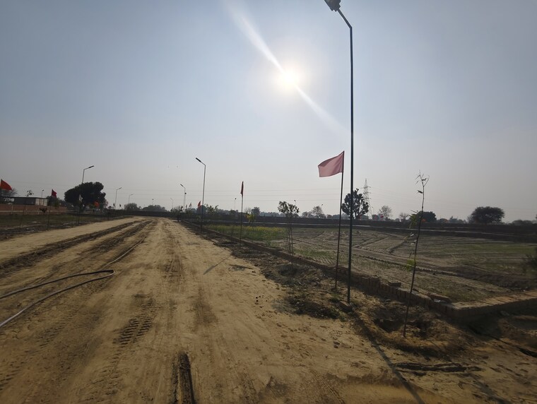 undefined, goverdhan  100 Sq.Yd. Plot In Goverdhan Mathura 9668906