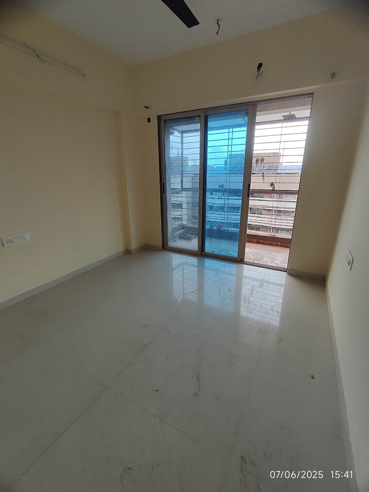 Room, virar west 2 Bedroom 582 Sq.Ft. Apartment In Virar West Palghar 9668999