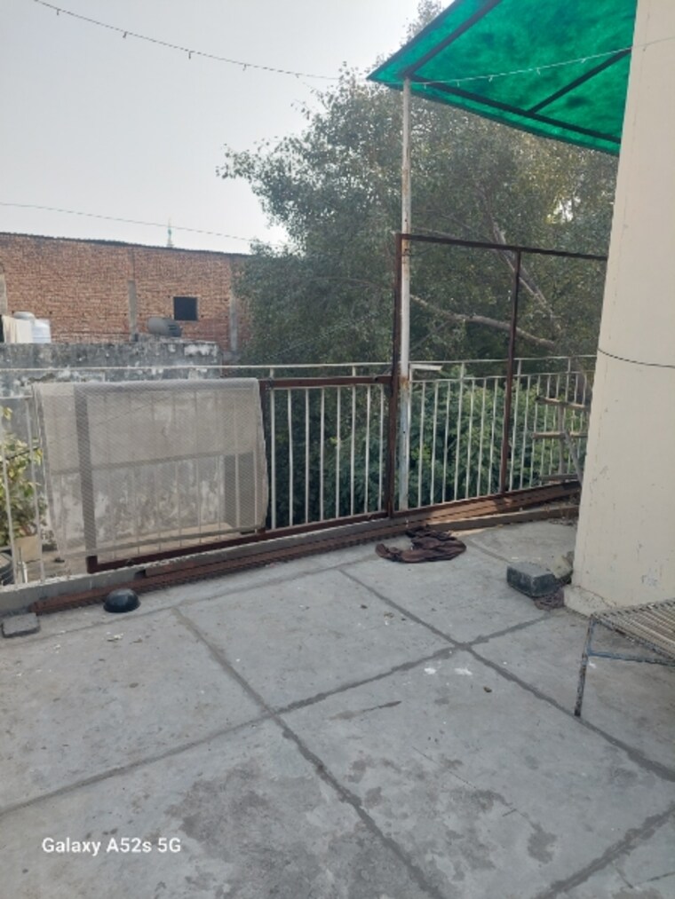 Balcony, adchini 1 RK 300 Sq.Ft. Apartment In Adchini Delhi 9669133