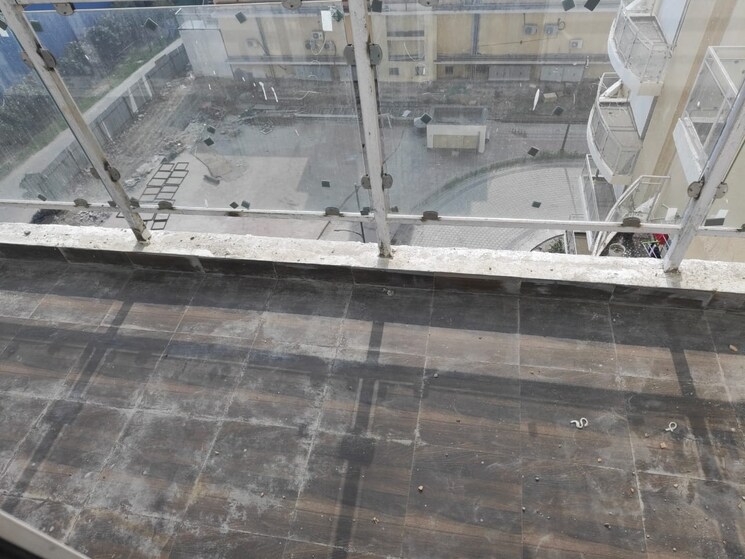 Balcony, samridhi-luxuriya-avenue 6 Bedroom 1695 Sq.Ft. Apartment In Sector 150 Noida 9668979