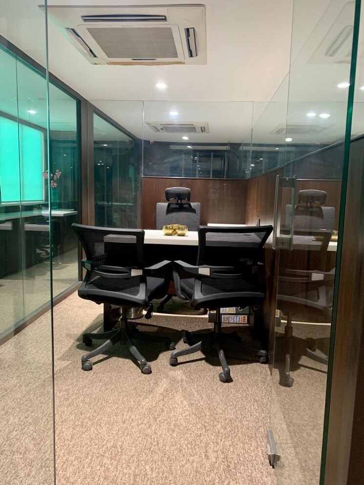 Team Area, pranik-chambers Commercial Office Space 1670 Sq.Ft. In Andheri East Mumbai 9669060