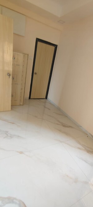 Room in 3 BHK Apartment at Mahakali Kalika Heights, Panch Pakhadi – for Rent