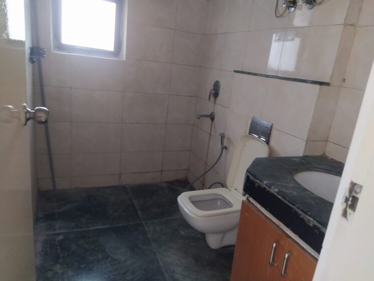 Bathroom, godrej-frontier 3 Bedroom 1928 Sq.Ft. Builder Floor In Sector 80 Gurgaon 9669043