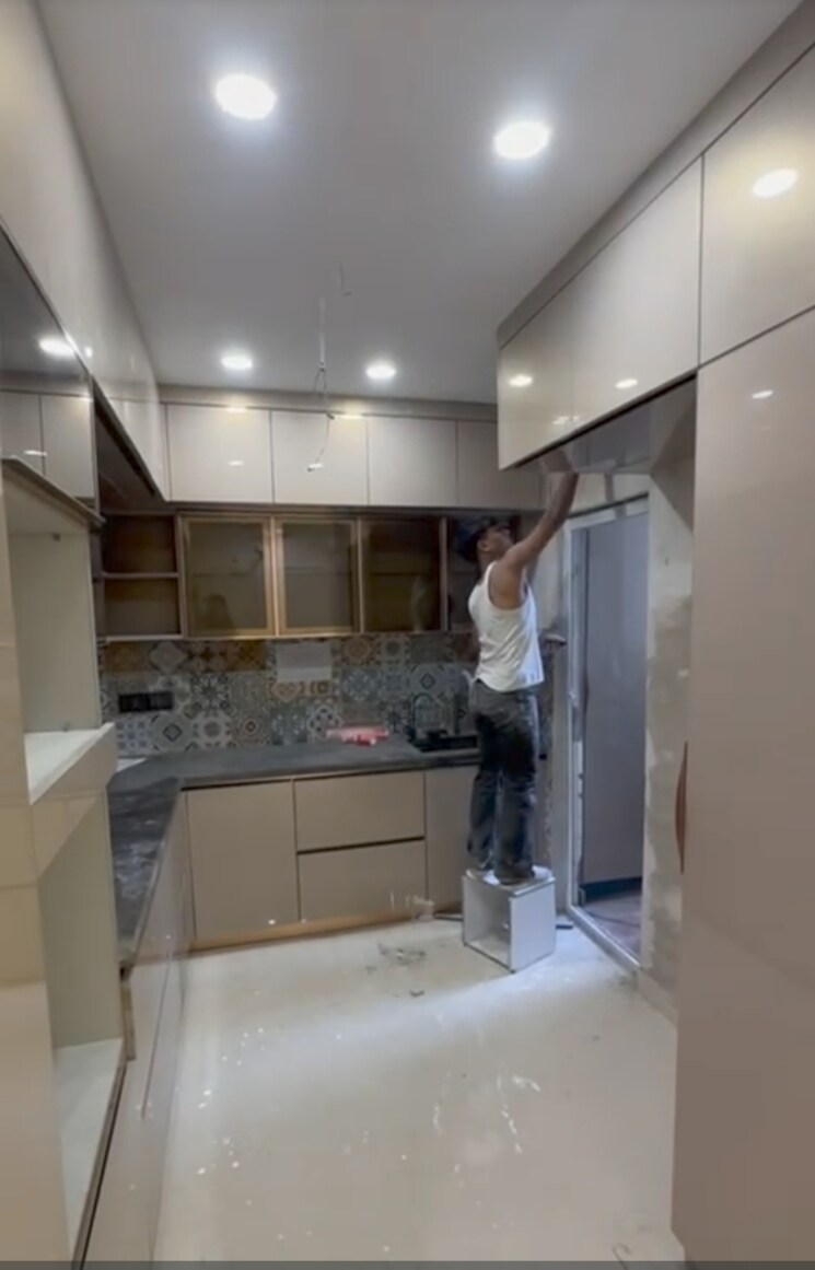 Kitchen, vvip-mangal 3 Bedroom 2075 Sq.Ft. Apartment In Raj Nagar Extension Ghaziabad 9669289