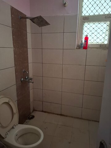 Bathroom in 4 BHK Builder Floor at Dlf Phase I – for Sale