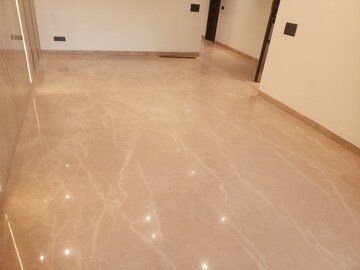 Room in 3 BHK Builder Floor at Ansal Sushant Lok I, Sector 43 – for Rent