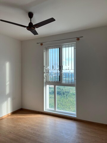 Room in 3 BHK Apartment at Godrej 24 Sarjapur, Sarjapur Road – for Rent