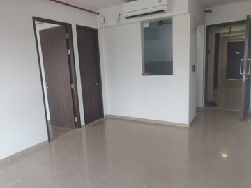 Room in 2 BHK Apartment at Indiabulls One Indiabulls, Pokhran Road No Two – for Sale