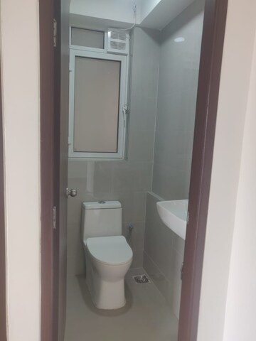 Bathroom in 2 BHK Apartment at Indiabulls One Indiabulls, Pokhran Road No Two – for Sale