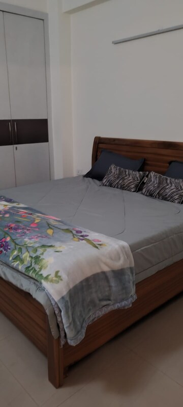 Bedroom in 2 BHK Apartment at Amrapali Silicon City, Sector 76 – for Sale