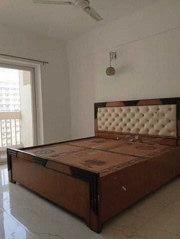 Bedroom in 2 BHK Apartment at Amrapali Silicon City, Sector 76 – for Sale