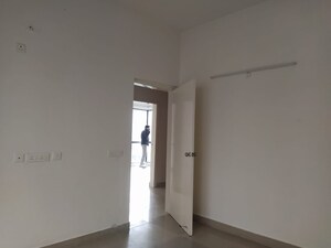 Room in 3 BHK Builder Floor at Godrej Frontier, Sector 80 – for Rent
