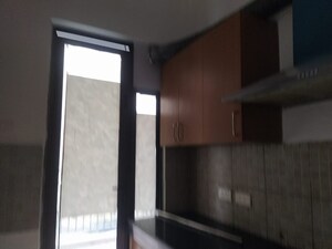 Room in 3 BHK Builder Floor at Godrej Frontier, Sector 80 – for Rent