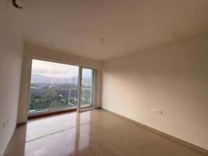 Room in 3 BHK Apartment at Indiabulls One Indiabulls, Pokhran Road No Two – for Sale