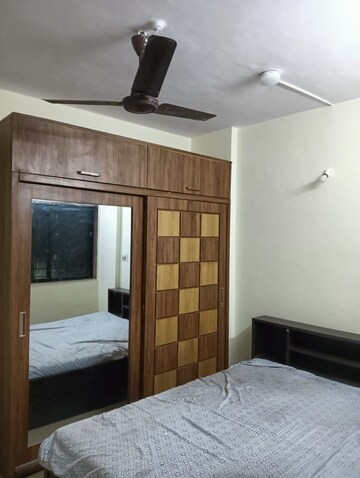 Room in 2 BHK Apartment at Arjun CHS Vasant Vihar, Vasant Vihar – for Rent