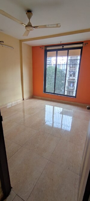 Room in 2 BHK Apartment at Shree Satyam CHS Kharghar sector 20, Kharghar Sector 20 – for Rent