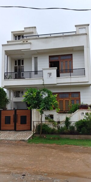 5 BHK Villa – Exterior View View at Hoskote - for Sale
