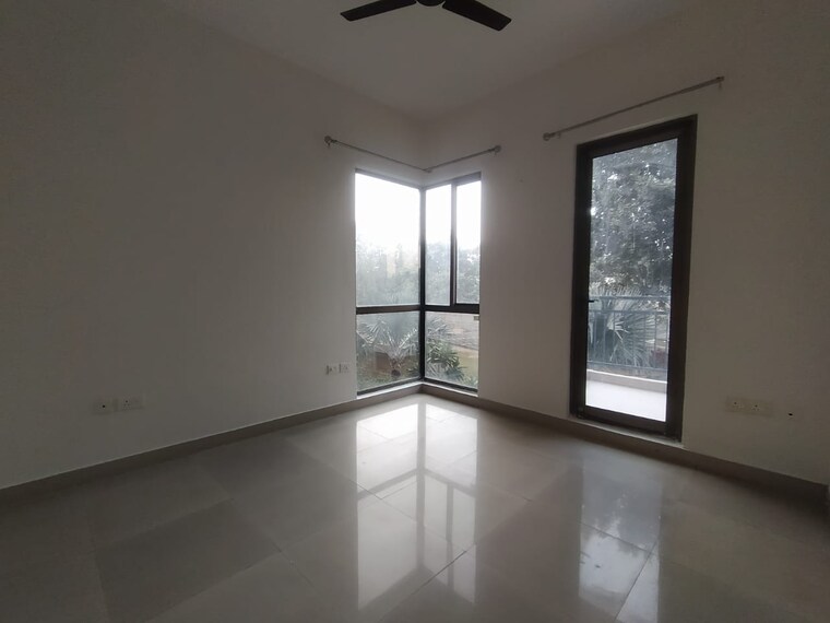 Room, godrej-frontier 3 Bedroom 2262 Sq.Ft. Builder Floor In Sector 80 Gurgaon 9669345