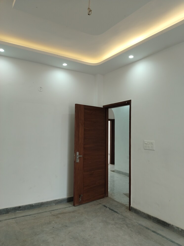 Room, ashoka-enclave-faridabad 3 Bedroom 226 Sq.Ft. Builder Floor In Sector 34 Faridabad 9669429