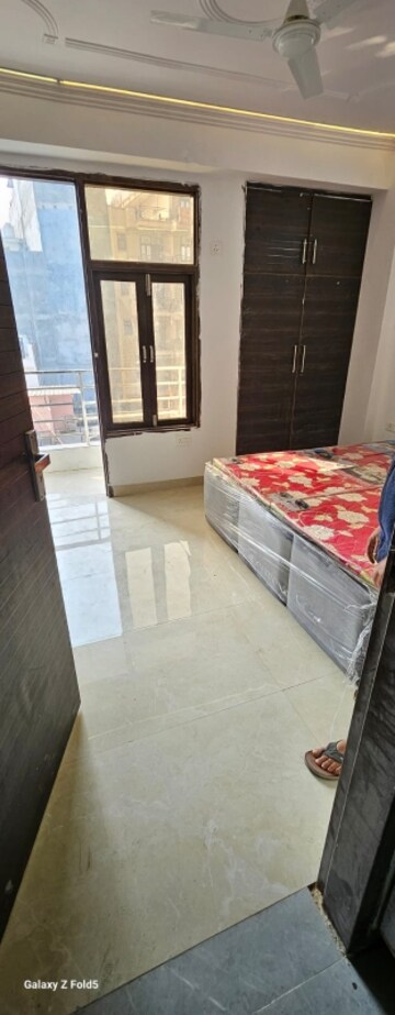 Bedroom in 1 BHK Builder Floor at Saket – for Rent