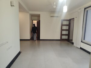 3 BHK Builder Floor For Rent in Chittaranjan Park