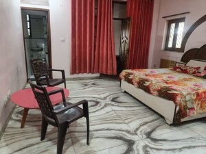 Bedroom in 3 BHK Independent House at Tarang Orchid, Sector 28 – for Rent