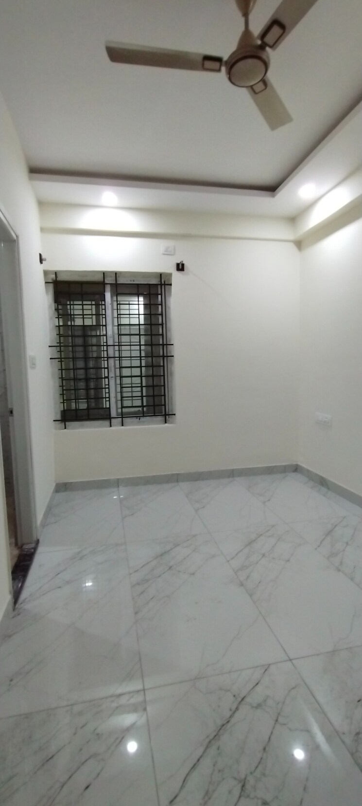 Room, hsr layout 3 Bedroom 2000 Sq.Ft. Builder Floor In Hsr Layout Bangalore 9669639